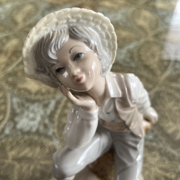 π³οΈβπTengra Porcelain figurine. See the pictures. They are beautiful. - Picture 11 of 16